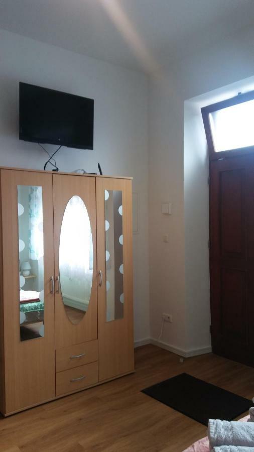 Appartamento 3 *